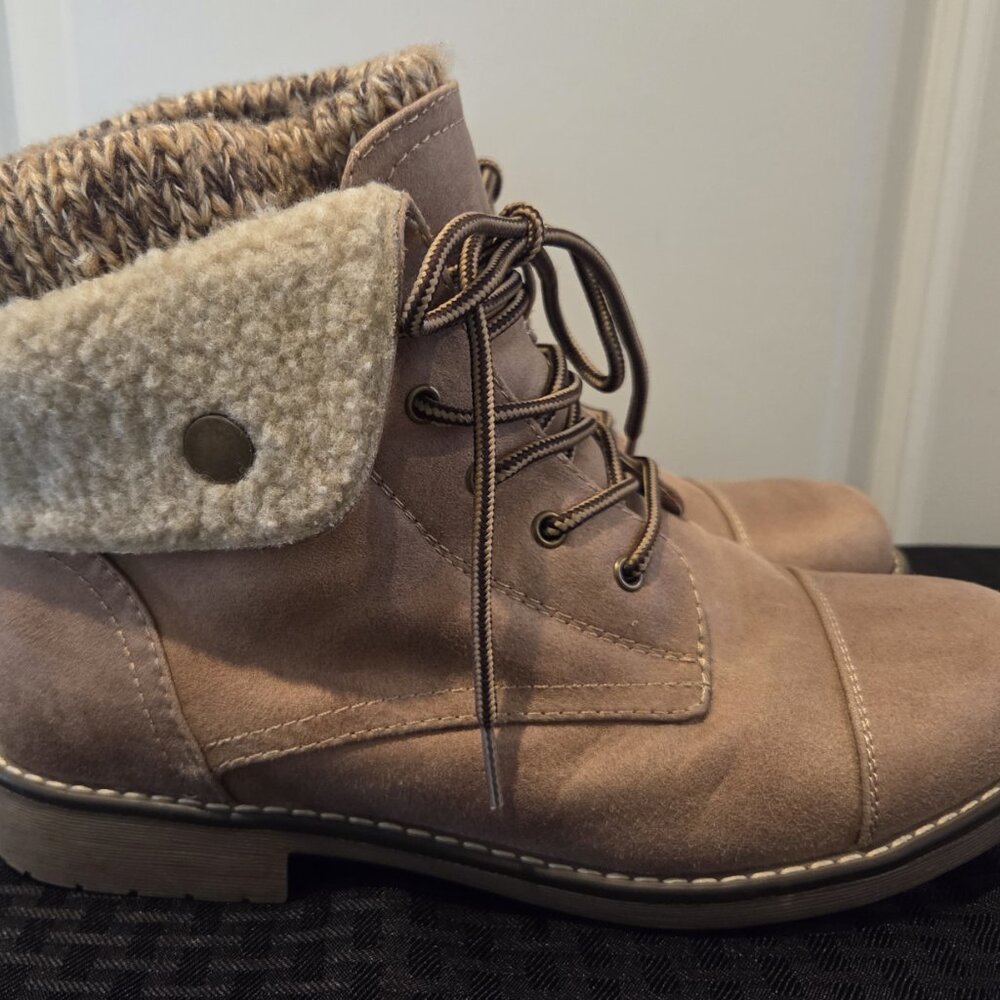 Cliffs Bootie - Picture 8 of 11